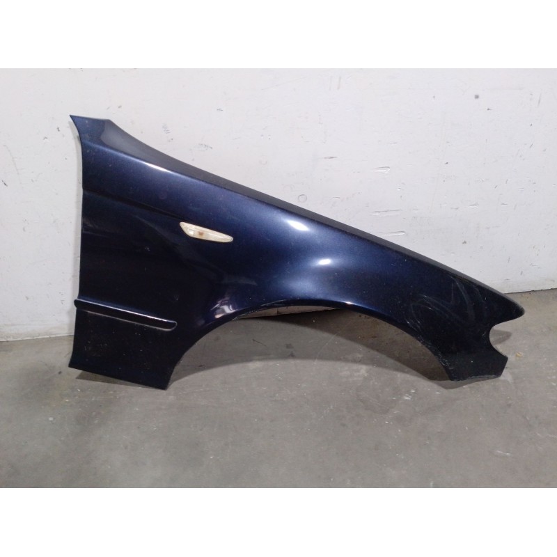 Recambio de aleta delantera derecha para bmw 3 (e46) 320 d referencia OEM IAM 41357042324  