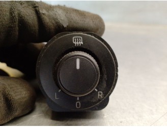 Recambio de mando retrovisor para skoda octavia iii (5e3, nl3, nr3) 1.6 tdi referencia OEM IAM 5E0959565B  