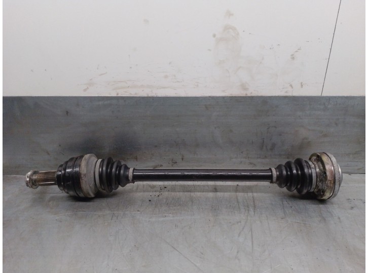 Recambio de transmision trasera izquierda para bmw x5 (e53) 4.4i automático referencia OEM IAM 7500914AI01 33207500915 