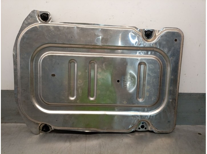 Replacement engine undertray for Seat Ibiza (KJ1) 1.0 TSI OEM IAM reference 2Q0825229B CESTA 9A 