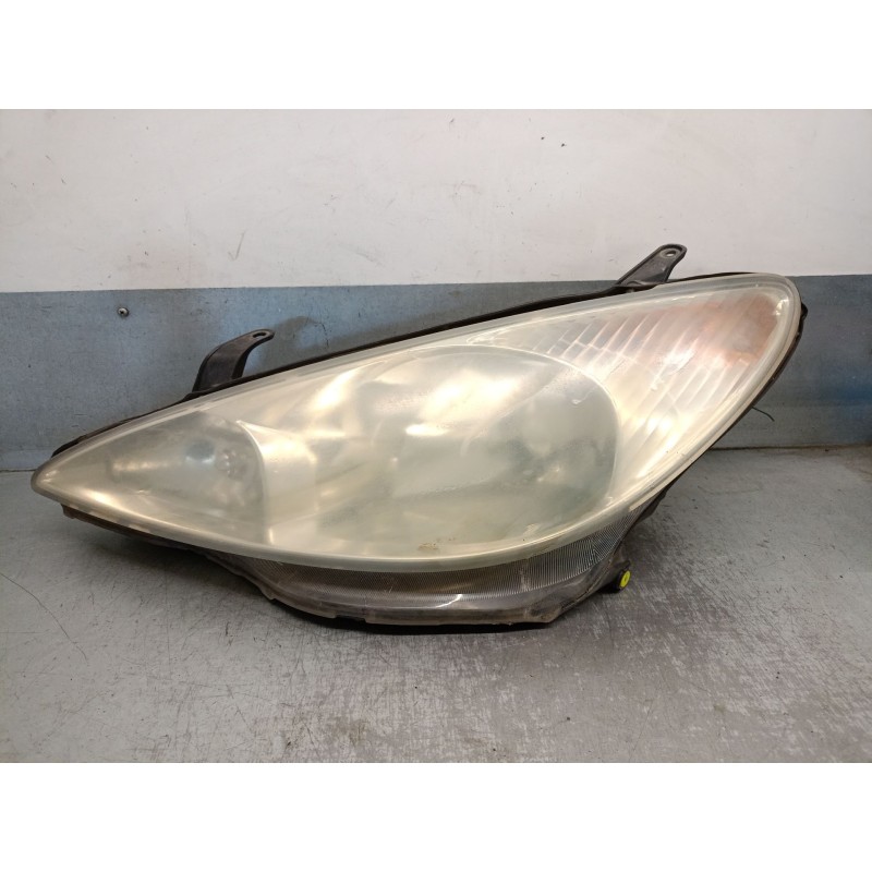 Recambio de faro izquierdo para toyota previa ii (_r3_) 2.4 (acr30) referencia OEM IAM 8117028570 8117028570 5 PUIERTAS