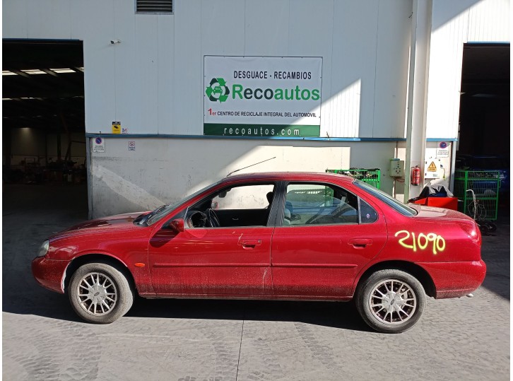 ford mondeo ii sedán (bfp) del año 2000