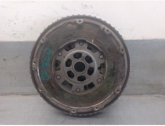 Recambio de volante motor para nissan qashqai (j11) 1.2 16v cat referencia OEM IAM 123104345R 1233100QAB 