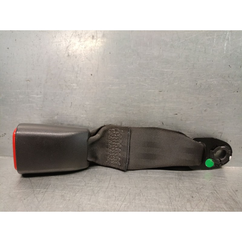 Recambio de enganche cinturon para opel antara a (l07) 2.0 cdti 4x4 referencia OEM IAM 4808152 4808152 5 PUERTAS - TRASERO CENTR