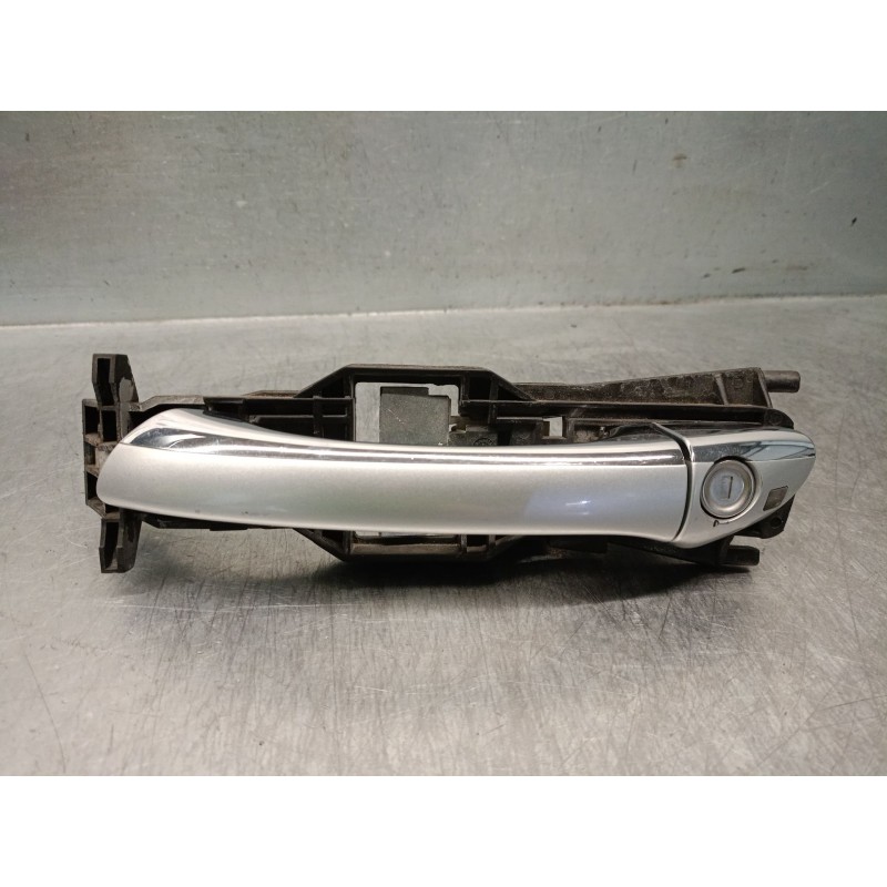 Recambio de maneta exterior delantera izquierda para mercedes-benz clk (c209) clk 320 cdi (209.320) referencia OEM IAM A21176007