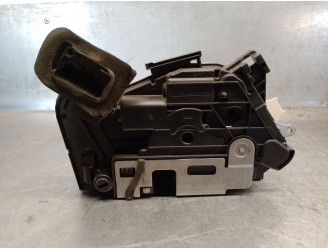 Recambio de cerradura puerta trasera izquierda para skoda octavia iii (5e3, nl3, nr3) 1.6 tdi referencia OEM IAM 5E0839015C 7 PI