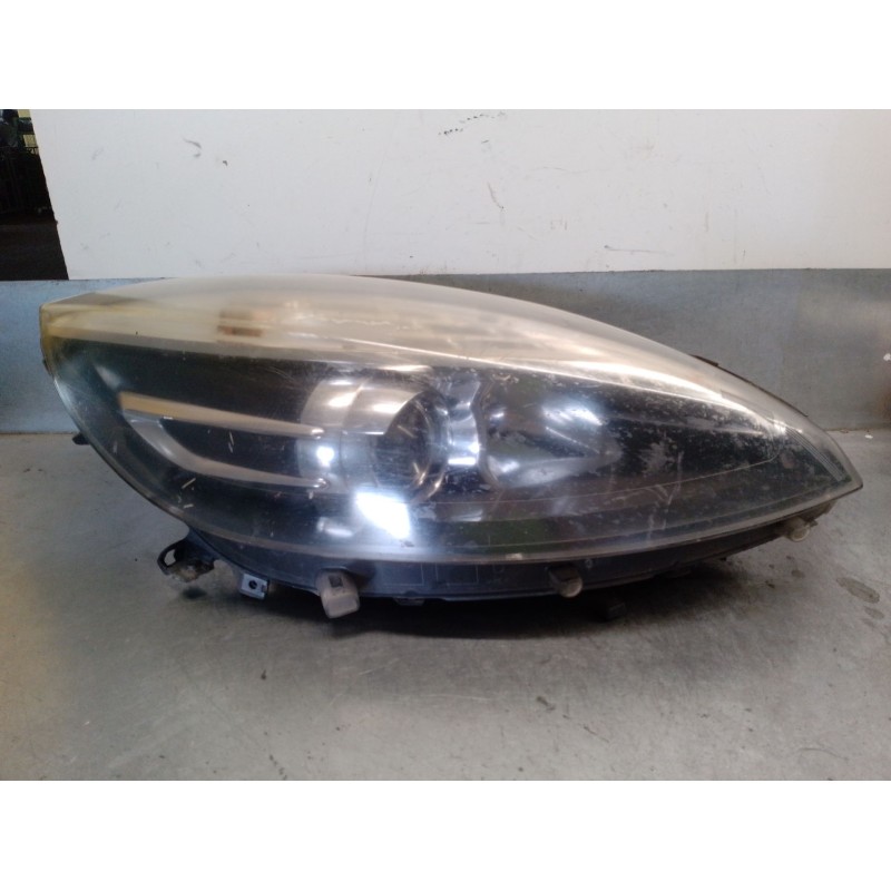 Recambio de faro derecho para renault grand scénic iii (jz0/1_) 1.5 dci referencia OEM IAM 260108453R  