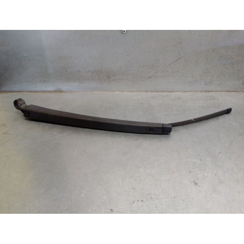 Recambio de brazo limpia trasero para skoda octavia iii (5e3, nl3, nr3) 1.6 tdi referencia OEM IAM 5JA955707A  