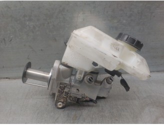 Recambio de bomba freno para seat ibiza (kj1) referencia OEM IAM 2Q1611301A 2Q1614019 32672124 TRW