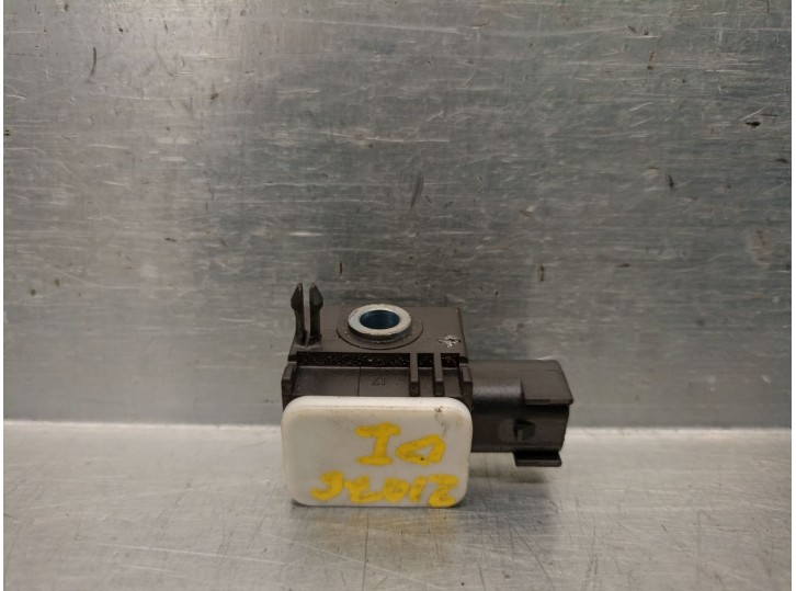 Recambio de sensor airbag para hyundai santa fé ii (cm) 2.2 crdi referencia OEM IAM 959202B000 SA320080000 BOSCH