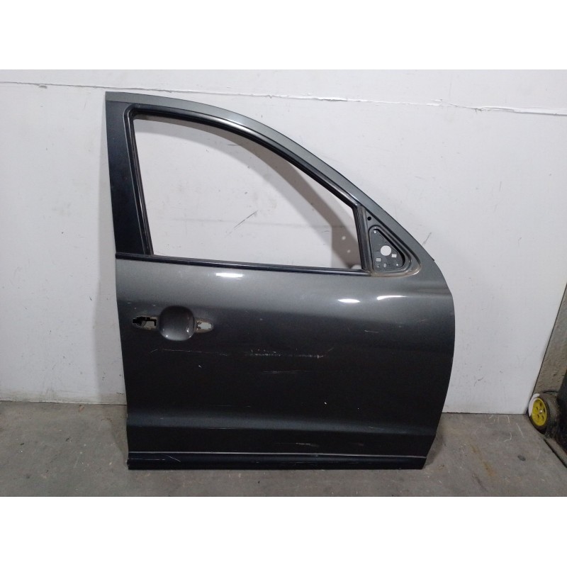 Recambio de puerta delantera derecha para hyundai santa fé ii (cm) 2.2 crdi referencia OEM IAM 760042B030  