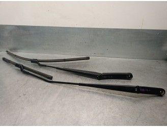 Recambio de brazo limpia delantero derecho para seat ibiza (kj1) referencia OEM IAM 6F1955410AVZ1  