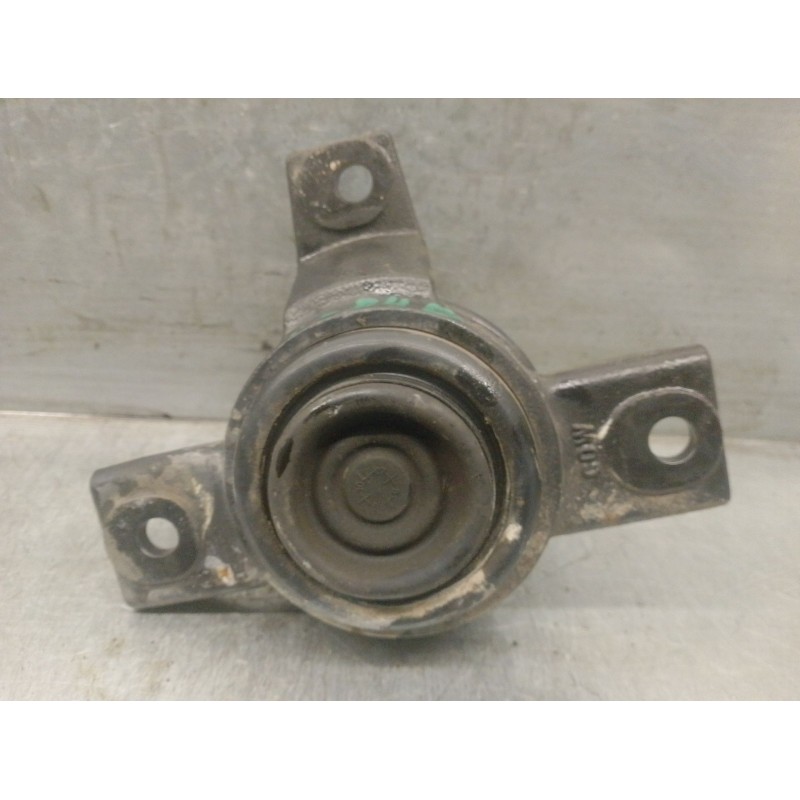 Recambio de soporte motor delantero para hyundai santa fé ii (cm) 2.2 crdi referencia OEM IAM 218122B500 218112B100 