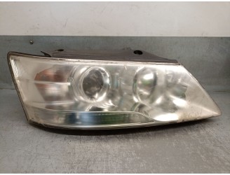 Recambio de faro derecho para hyundai sonata v (nf) 2.0 crdi referencia OEM IAM 921023K520 921023K520 