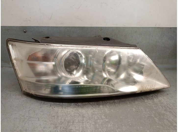 Replacement right headlight for Hyundai Sonata V (NF) 2.0 CRDi OEM IAM reference 921023K520 921023K520 