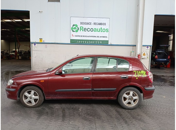 nissan almera ii hatchback (n16) del año 2002