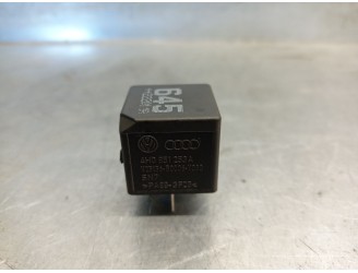 Replacement relay for Seat Ibiza (KJ1) 1.0 TSI OEM IAM reference 4H0951253A 