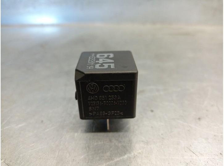 Recambio de rele para seat ibiza (kj1) 1.0 tsi referencia OEM IAM 4H0951253A 