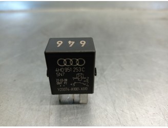 Replacement relay for Seat Ibiza (KJ1) 1.0 TSI OEM IAM reference 4H0951253C 