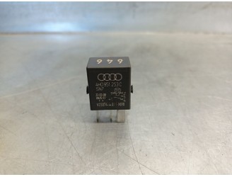 Recambio de rele para seat ibiza (kj1) 1.0 tsi referencia OEM IAM 4H0951253C  