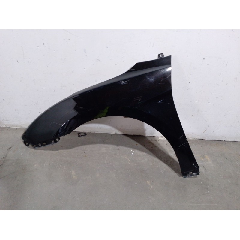 Recambio de aleta delantera izquierda para hyundai i40 i (vf) 1.7 crdi referencia OEM IAM 663113Z000  