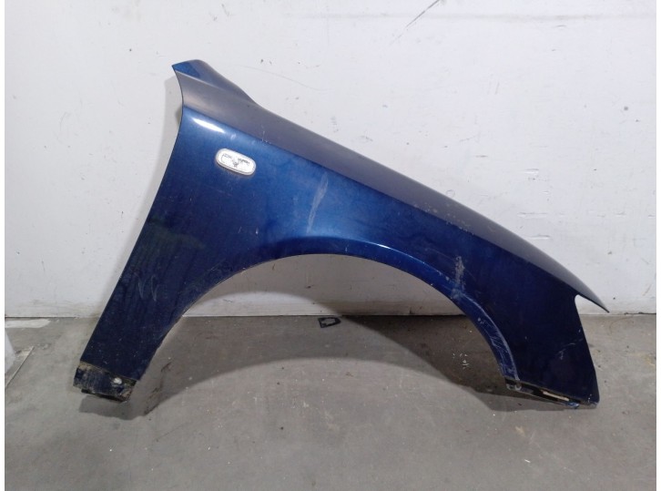 Recambio de aleta delantera derecha para hyundai sonata v (nf) 2.0 crdi referencia OEM IAM 663203K200 