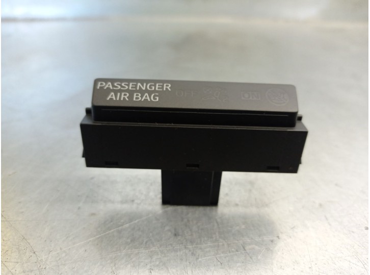 Replacement multifunction display for Seat Ibiza (KJ1) 1.0 TSI OEM IAM reference 6F0919234A 