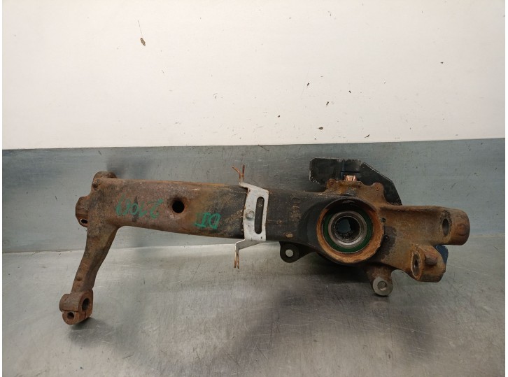Replacement front left stub axle for Audi A8 D2 (4D2, 4D8) 3.7 OEM IAM reference 4D0407257L 4D0407257L 