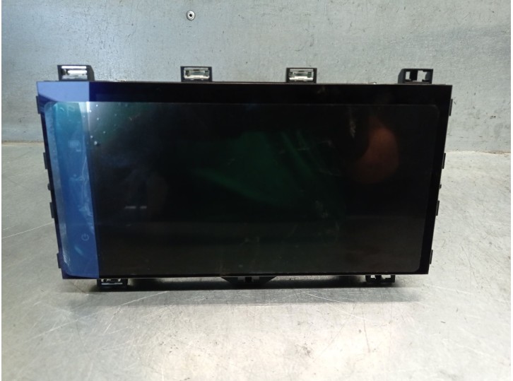 Replacement multifunction display for Seat Ibiza (KJ1) 1.0 TSI OEM IAM reference 5FJ919606A A3C0866590000