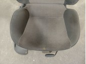 Replacement front right seat for Ford Mondeo II Sedan (BFP) 1.8 TD OEM IAM reference 1095100 1095100 