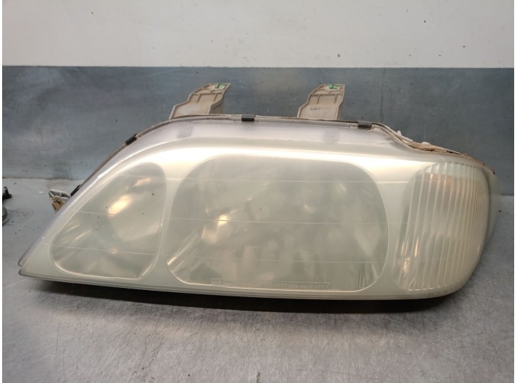 Recambio de piloto delantero izquierdo para ssangyong korando (c300) e-motion referencia OEM IAM 8310105331X 