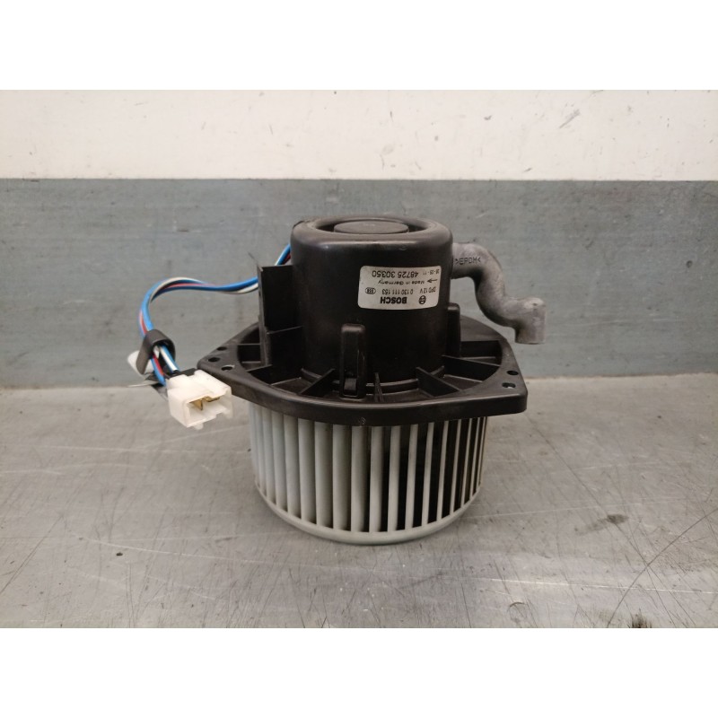 Recambio de motor calefaccion para nissan terrano/terrano.ii (r20) 2.7 turbodiesel referencia OEM IAM 4872530350 272200F000 0130