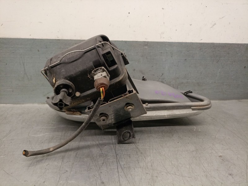 Recambio de faro antiniebla izquierdo para peugeot 406 (8b) 1.9 td referencia OEM IAM 6204N3 6204N3 