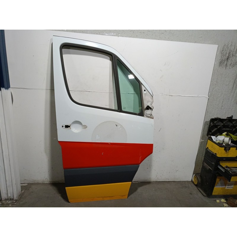 Recambio de puerta delantera derecha para mercedes-benz sprinter ii james cook (906) 3.0 cdi referencia OEM IAM A9067200105  