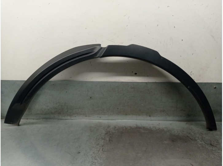 Recambio de aletin trasero izquierdo para land rover range rover evoque (l538) 2.2 d referencia OEM IAM BJ32290E23AH LR052645 