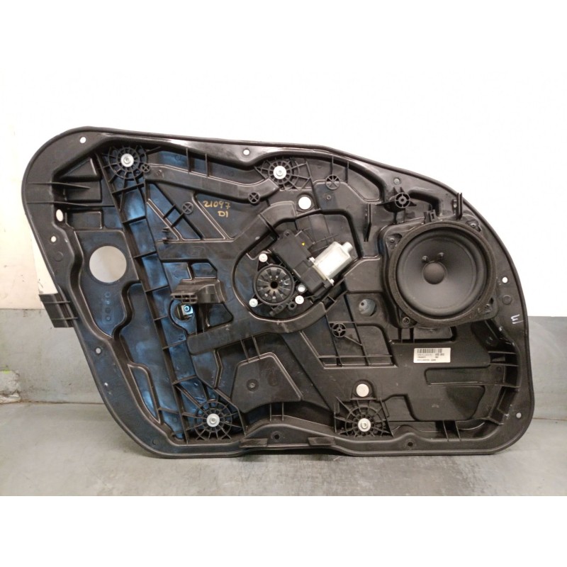 Recambio de elevalunas delantero izquierdo para hyundai i40 i (vf) 1.7 crdi referencia OEM IAM 813103Z000 824713Z000 BOSCH