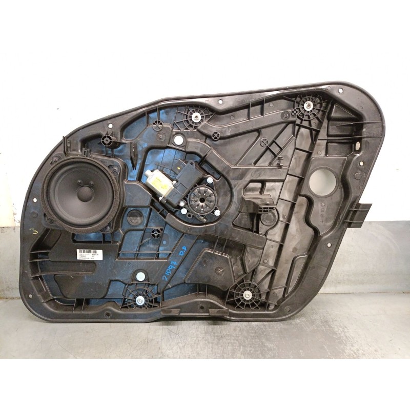 Recambio de elevalunas delantero derecho para hyundai i40 i (vf) 1.7 crdi referencia OEM IAM 813203Z020 824813Z000 BOSCH