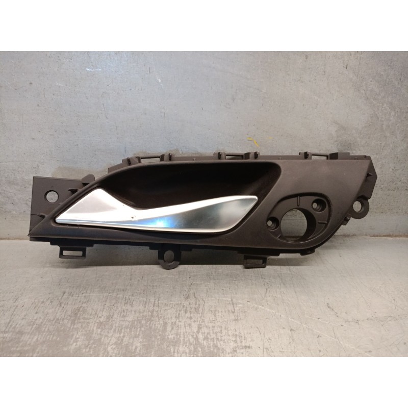 Recambio de maneta interior delantera izquierda para hyundai i40 i (vf) 1.7 crdi referencia OEM IAM 2511172800 826103Z030RY 