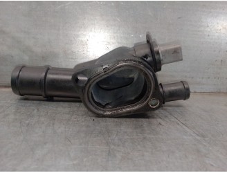 Recambio de termostato para audi a3 (8p) 2.0 tdi referencia OEM IAM 038121132G 03G121121D 