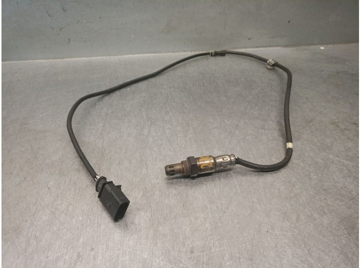 Replacement lambda sensor for Volkswagen Golf VII (5G1, BQ1, BE1, BE2) 1.4 TSI OEM IAM reference 04E906262C NTK