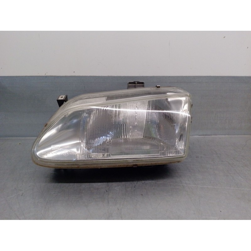 Recambio de faro izquierdo para renault megane i classic (la0/1_) 1.4 (la0e, la0v) referencia OEM IAM 260605784R 260605784R 