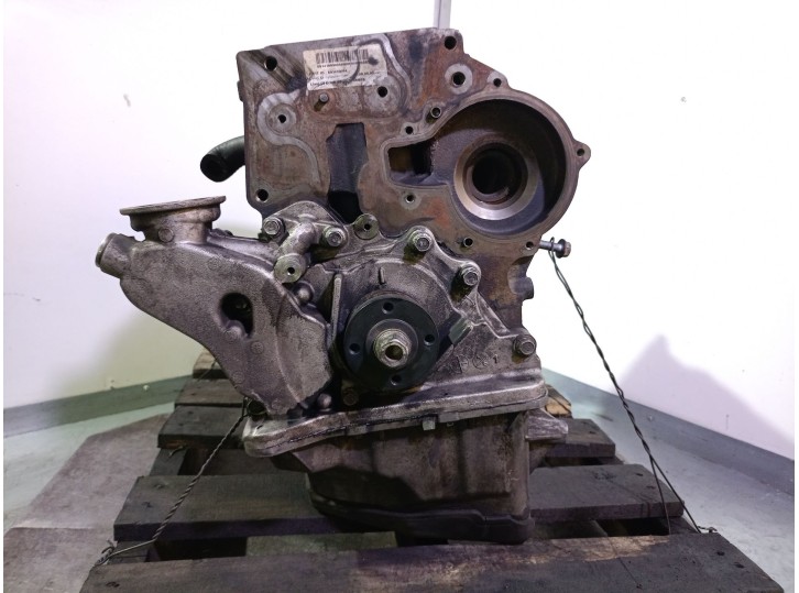 Recambio de bloque para chevrolet cruze 2.0 diesel cat referencia OEM IAM Z20S1 96440105 020624K