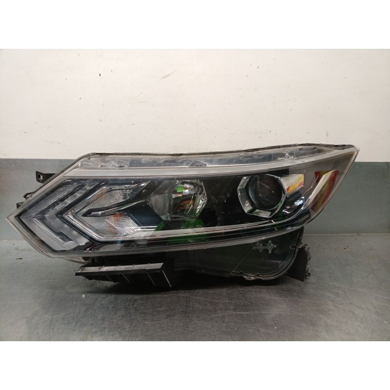 Recambio de faro izquierdo para nissan qashqai ii suv (j11, j11_) 1.2 dig-t referencia OEM IAM 26060HV00B 26060HV00B 