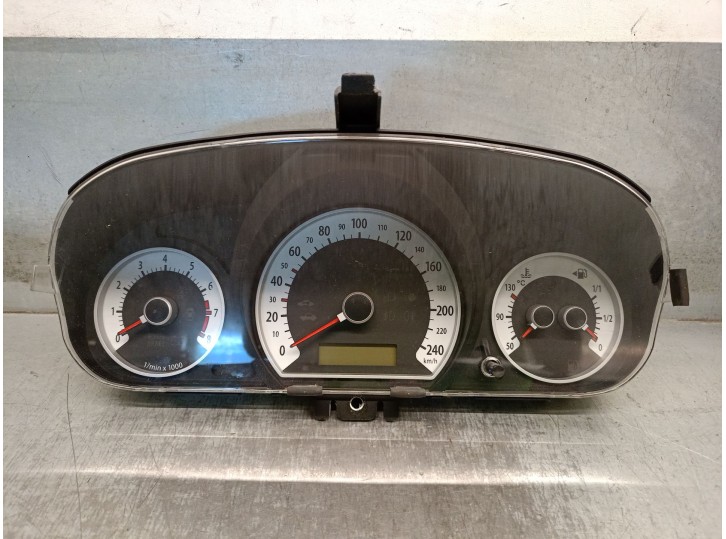 Recambio de cuadro instrumentos para kia cee´d hatchback (ed) 1.6 referencia OEM IAM 940031H050 940031H050 
