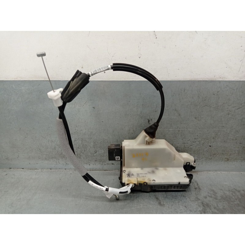 Recambio de cerradura puerta trasera izquierda para peugeot 2008 i (cu_) 1.2 thp 110 / puretech 110 referencia OEM IAM 981250128