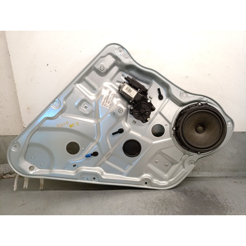 Recambio de elevalunas trasero izquierdo para kia cee´d hatchback (ed) 1.6 referencia OEM IAM 834701H020 834711H010 