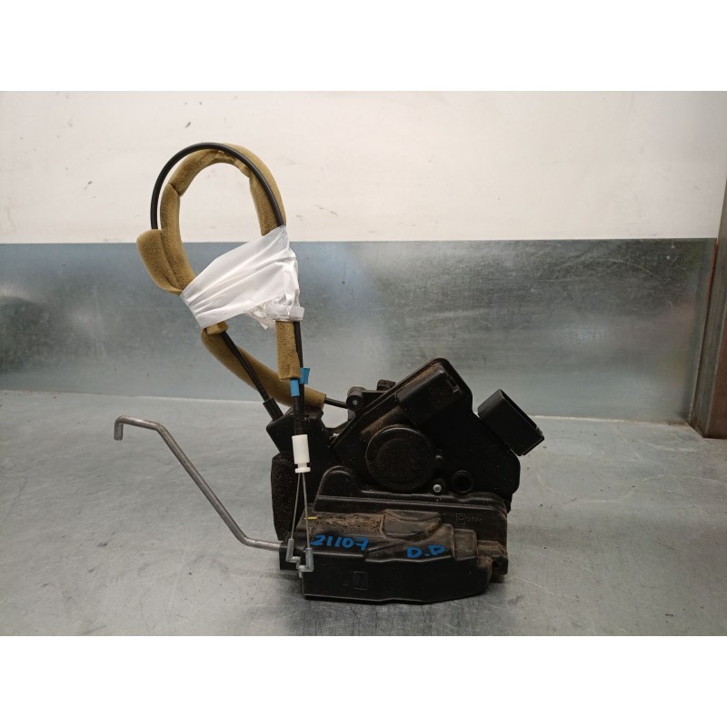 Recambio de cerradura puerta delantera derecha para mazda 3 sedán (bk) 1.6 di turbo (bk12y) referencia OEM IAM BR5S58310B BR5S58