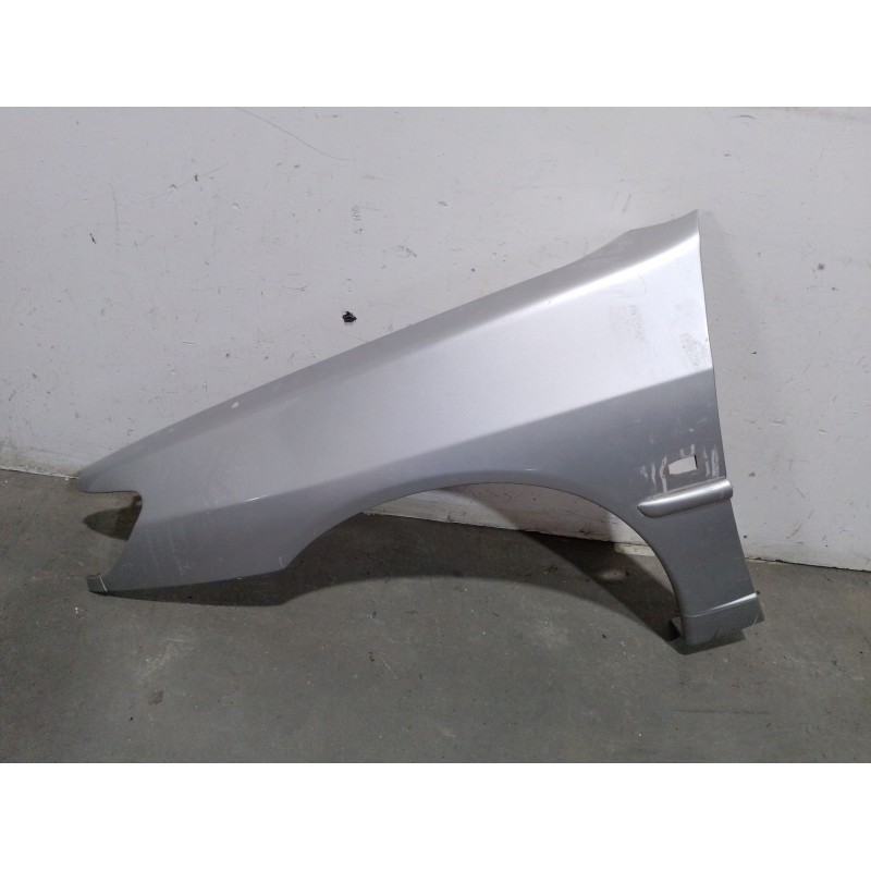 Recambio de aleta delantera izquierda para peugeot 306 (7b, n3, n5) 1.6 referencia OEM IAM 7840J2  