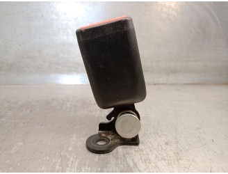 Recambio de enganche cinturon para mitsubishi mirage / space star vi hatchback (a0_a) 1.0 (a05a) referencia OEM IAM 7000D575XA 7