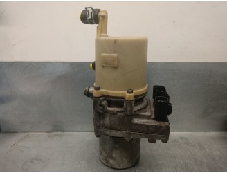 Recambio de bomba direccion para mazda 3 sedán (bk) 1.6 di turbo (bk12y) referencia OEM IAM 995169010 BR5V32600E Q3T50772 MITSUB